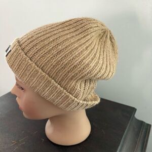Coach Beige Ribbed Knit Winter Beanie Hat Unisex One Size Casual Soft wool Blend